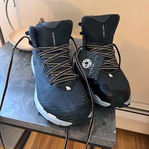 The North Face® Vectiv Fastpack Mid Futurelight ankle-high boot